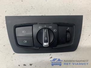 Gebruikte Licht Schakelaar BMW 3 serie Gran Turismo (F34) 320d 2.0 16V Prijs € 35,00 Margeregeling aangeboden door Het Viaduct