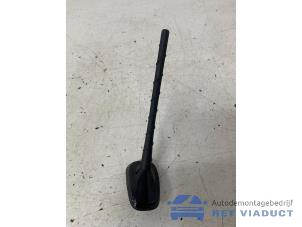 Gebruikte Antenne Skoda Fabia III Combi (NJ5) 1.2 TSI 16V Greentech Prijs € 25,00 Margeregeling aangeboden door Het Viaduct