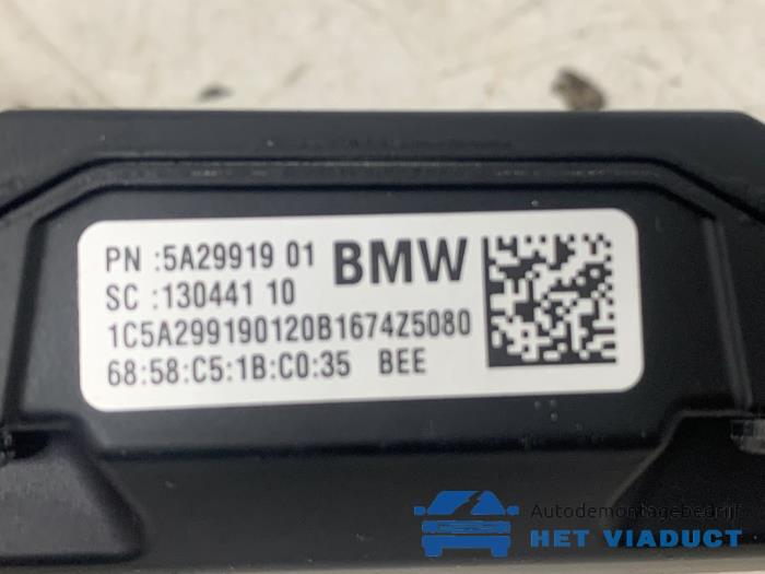 Camera voorzijde van een BMW 1 serie (F40) 118d 2.0 16V 2020