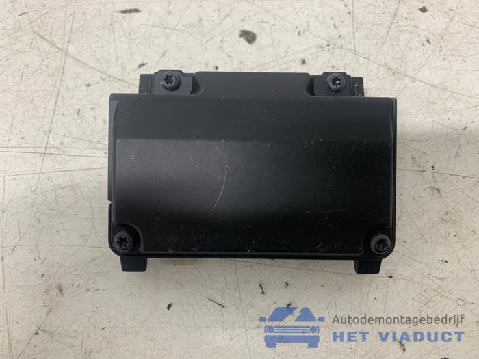 Camera voorzijde van een BMW 1 serie (F40) 118d 2.0 16V 2020