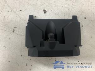 Gebruikte Camera voorzijde BMW 1 serie (F40) 118d 2.0 16V Prijs € 370,00 Margeregeling aangeboden door Het Viaduct