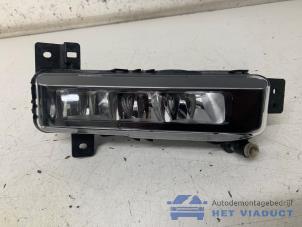 Gebruikte Mistlamp rechts-voor BMW 2 serie Gran Tourer (F46) 220dA xDrive 2.0 TwinPower Turbo 16V Prijs € 120,00 Margeregeling aangeboden door Het Viaduct