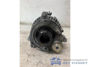 Gebruikte Dynamo BMW 2 serie Gran Tourer (F46) 220dA xDrive 2.0 TwinPower Turbo 16V Prijs € 200,00 Margeregeling aangeboden door Het Viaduct