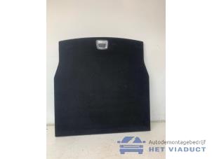 Gebruikte Kofferbak Mat Mercedes CLA Shooting Brake (117.9) 1.6 CLA-180 16V Prijs € 100,00 Margeregeling aangeboden door Het Viaduct