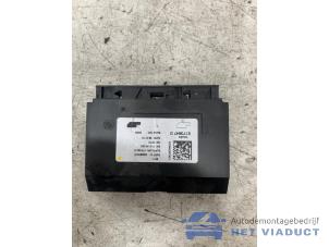 Gebruikte Kachelcomputer BMW 2 serie Gran Tourer (F46) 220dA xDrive 2.0 TwinPower Turbo 16V Prijs € 35,00 Margeregeling aangeboden door Het Viaduct