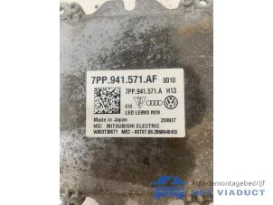 Gebruikte Xenon module Volkswagen Touran (5T1) 2.0 TDI 150 Prijs € 100,00 Margeregeling aangeboden door Het Viaduct