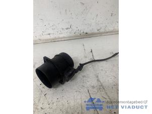 Gebruikte Luchthoeveelheidsmeter Volkswagen Touran (5T1) 2.0 TDI 150 Prijs € 40,00 Margeregeling aangeboden door Het Viaduct