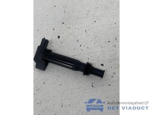 Gebruikte Bobine Opel Crossland (X) 1.2 Turbo 12V Prijs € 15,00 Margeregeling aangeboden door Het Viaduct