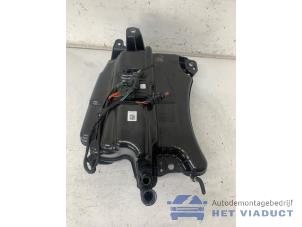 Gebruikte Adblue tank Seat Leon Sportstourer (KLF) 2.0 TDI SCR Prijs € 450,00 Margeregeling aangeboden door Het Viaduct