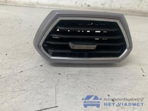 Gebruikte Luchtrooster Dashboard Seat Leon Sportstourer (KLF) 2.0 TDI SCR Prijs € 30,00 Margeregeling aangeboden door Het Viaduct