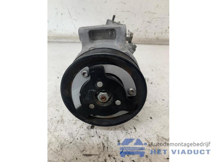 Gebruikte Aircopomp Audi A1 Sportback (8XA/8XF) 1.0 TFSI Ultra 12V Prijs € 150,00 Margeregeling aangeboden door Het Viaduct