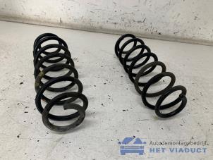 Gebruikte Schroefveer achter Audi A1 Sportback (8XA/8XF) 1.0 TFSI Ultra 12V Prijs € 40,00 Margeregeling aangeboden door Het Viaduct