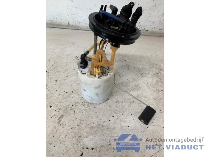 Gebruikte Brandstofpomp Elektrisch Skoda Octavia Combi (5EAC) 1.6 TDI Greenline 16V Prijs € 100,00 Margeregeling aangeboden door Het Viaduct