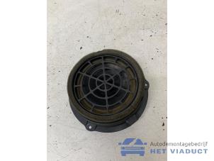 Gebruikte Luidspreker Audi Q3 (8UB/8UG) 2.0 TDI 16V 177 Quattro Prijs € 25,00 Margeregeling aangeboden door Het Viaduct