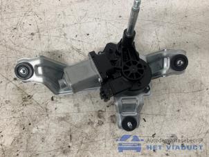 Gebruikte Ruitenwissermotor achter Hyundai i10 1.0 T-GDi 12V N-Line Prijs € 60,00 Margeregeling aangeboden door Het Viaduct