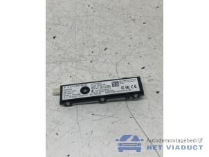 Gebruikte Antenne Versterker Mercedes A (177.0) 1.3 A-180 Turbo 16V Prijs € 20,00 Margeregeling aangeboden door Het Viaduct