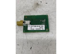 Gebruikte Antenne (diversen) Mercedes A (177.0) 1.3 A-180 Turbo 16V Prijs € 15,00 Margeregeling aangeboden door Het Viaduct