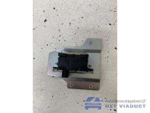 Gebruikte Snelheid Sensor BMW 3 serie (E90) 318d 16V Prijs € 40,00 Margeregeling aangeboden door Het Viaduct