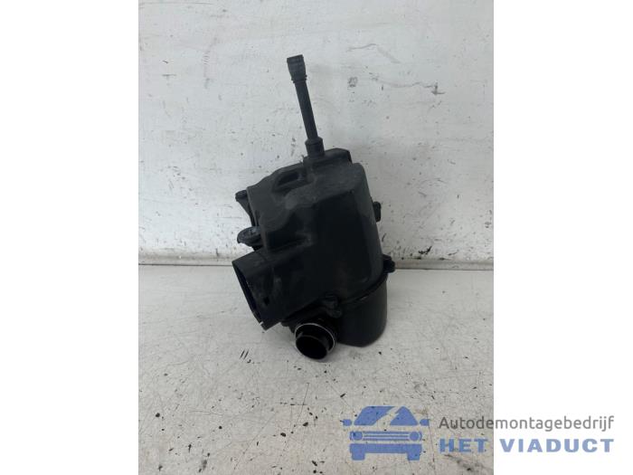 Gebruikte Luchtfilterhuis Audi A1 (8X1/8XK) 1.4 TDI Ultra 12V Prijs € 50,00 Margeregeling aangeboden door Het Viaduct