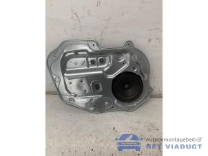 Gebruikte Speaker Ford B-Max (JK8) 1.0 EcoBoost 12V 100 Prijs € 40,00 Margeregeling aangeboden door Het Viaduct