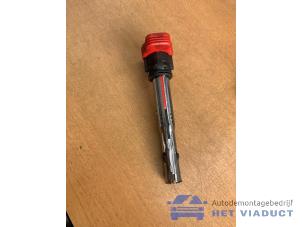 Gebruikte Bobine Volkswagen Golf VI (5K1) 2.0 GTI 16V Prijs € 25,00 Margeregeling aangeboden door Het Viaduct