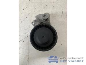 Gebruikte Spanrol Multiriem Skoda Kodiaq 1.5 TSI 150 ACT 16V Prijs € 25,00 Margeregeling aangeboden door Het Viaduct