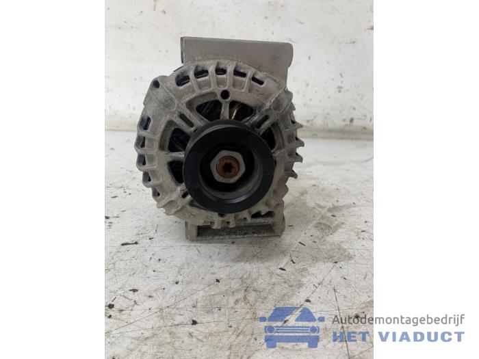 Gebruikte Dynamo Opel Astra J Sports Tourer (PD8/PE8/PF8) 1.6 CDTI 16V Prijs € 50,00 Margeregeling aangeboden door Het Viaduct