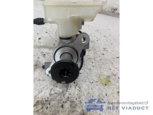 Gebruikte Hoofdremcilinder Volkswagen Golf VII (AUA) 1.2 TSI 16V Prijs € 45,00 Margeregeling aangeboden door Het Viaduct