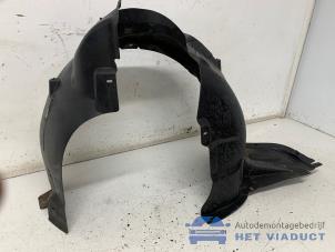 Gebruikte Slijkweerder Skoda Fabia III Combi (NJ5) 1.2 TSI 16V Greentech Prijs € 25,00 Margeregeling aangeboden door Het Viaduct