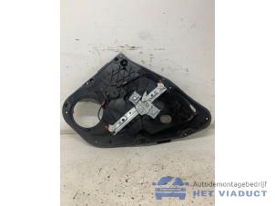 Gebruikte Raammechaniek 4Deurs links-achter Ford Fiesta 6 (JA8) 1.25 16V Prijs € 30,00 Margeregeling aangeboden door Het Viaduct