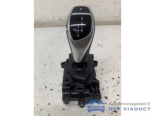 Gebruikte Versnellingspook BMW 4 serie Gran Coupe (F36) 420i 2.0 TwinPower Turbo 16V Prijs € 200,00 Margeregeling aangeboden door Het Viaduct