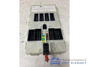 Gebruikte Comfort Module BMW 4 serie Gran Coupe (F36) 420i 2.0 TwinPower Turbo 16V Prijs € 170,00 Margeregeling aangeboden door Het Viaduct