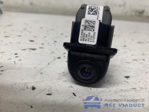 Gebruikte Camera achteruitrijden BMW 4 serie Gran Coupe (F36) 420i 2.0 TwinPower Turbo 16V Prijs € 190,00 Margeregeling aangeboden door Het Viaduct