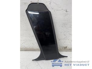 Gebruikte B-stijl sierlijst exterieur BMW 4 serie Gran Coupe (F36) 420i 2.0 TwinPower Turbo 16V Prijs € 30,00 Margeregeling aangeboden door Het Viaduct