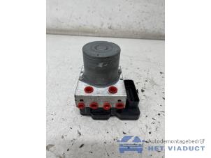 Gebruikte ABS Pomp Skoda Fabia IV (PJ3) 1.0 MPI 12V Prijs € 300,00 Margeregeling aangeboden door Het Viaduct