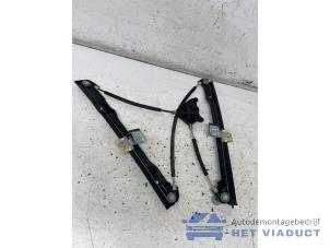 Gebruikte Ruitmechaniek 2Deurs rechts-voor Volkswagen Caddy IV 2.0 TDI 102 Prijs € 25,00 Margeregeling aangeboden door Het Viaduct