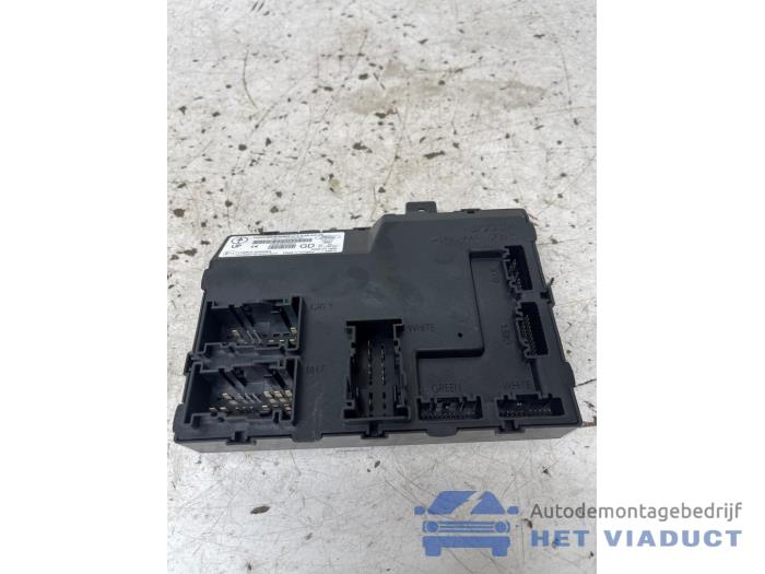 Gebruikte Computer Body Control Ford B-Max (JK8) 1.0 EcoBoost 12V 100 Prijs € 40,00 Margeregeling aangeboden door Het Viaduct