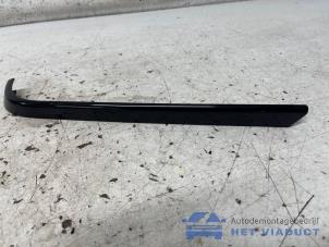 Gebruikte Diversen Ford B-Max (JK8) 1.0 EcoBoost 12V 100 Prijs € 15,00 Margeregeling aangeboden door Het Viaduct