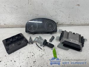 Gebruikte Kontaktslot + computer Volkswagen Caddy IV 2.0 TDI 102 Prijs € 400,00 Margeregeling aangeboden door Het Viaduct