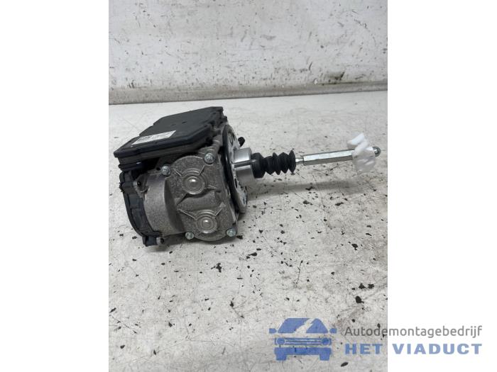 Gebruikte Rembol Volkswagen Caddy IV 2.0 TDI 102 Prijs € 250,00 Margeregeling aangeboden door Het Viaduct