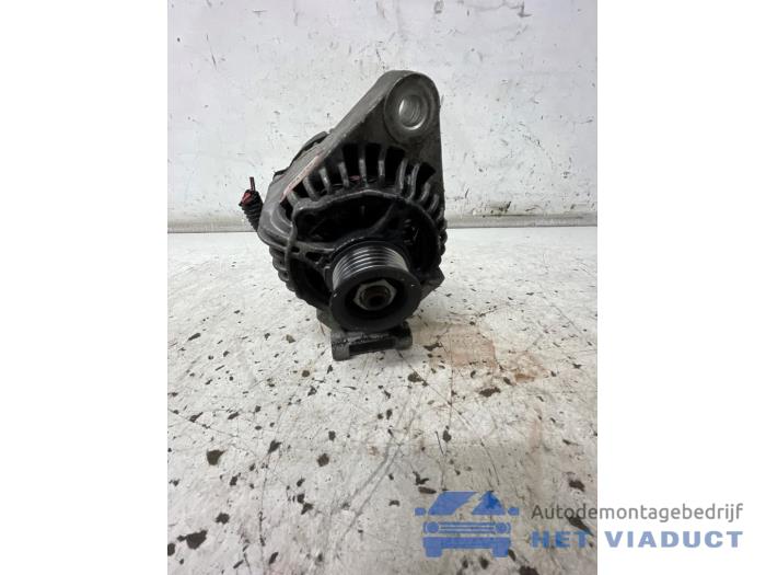 Gebruikte Alternator Ford Focus 1 Wagon 1.4 16V Prijs € 40,00 Margeregeling aangeboden door Het Viaduct