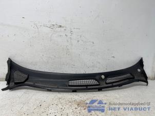 Gebruikte Paravent Ford Fiesta 6 (JA8) 1.4 16V Prijs € 35,00 Margeregeling aangeboden door Het Viaduct