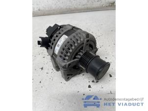 Gebruikte Dynamo Ford Fiesta 6 (JA8) 1.0 EcoBoost 12V 100 Prijs € 70,00 Margeregeling aangeboden door Het Viaduct