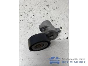 Gebruikte Spanrol Distributieriem Ford Fiesta 6 (JA8) 1.0 EcoBoost 12V 100 Prijs € 30,00 Margeregeling aangeboden door Het Viaduct