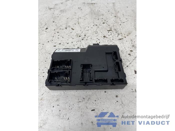 Gebruikte Module Bodycontrol Ford Fiesta 6 (JA8) 1.0 EcoBoost 12V 100 Prijs € 70,00 Margeregeling aangeboden door Het Viaduct
