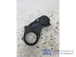 Gebruikte Distributiedeksel Skoda Fabia III Combi (NJ5) 1.2 TSI 16V Greentech Prijs € 15,00 Margeregeling aangeboden door Het Viaduct