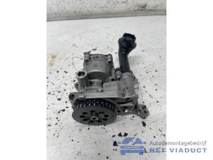 Gebruikte Oliepomp Volkswagen Caddy IV 2.0 TDI 102 Prijs € 100,00 Margeregeling aangeboden door Het Viaduct