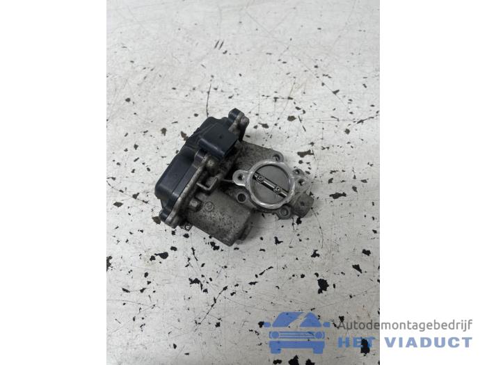 Gebruikte Gasklephuis Volkswagen Caddy IV 2.0 TDI 102 Prijs € 75,00 Margeregeling aangeboden door Het Viaduct