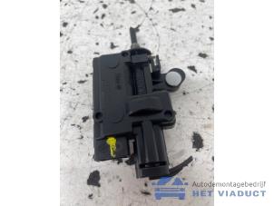 Gebruikte Diversen Renault Captur (2R) 1.2 TCE 16V EDC Prijs € 60,00 Margeregeling aangeboden door Het Viaduct