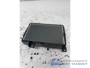 Gebruikte Display Interieur Renault Captur (2R) 1.2 TCE 16V EDC Prijs € 150,00 Margeregeling aangeboden door Het Viaduct